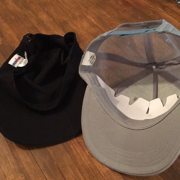 Bundle of 2 hats - Picture 4 of 8